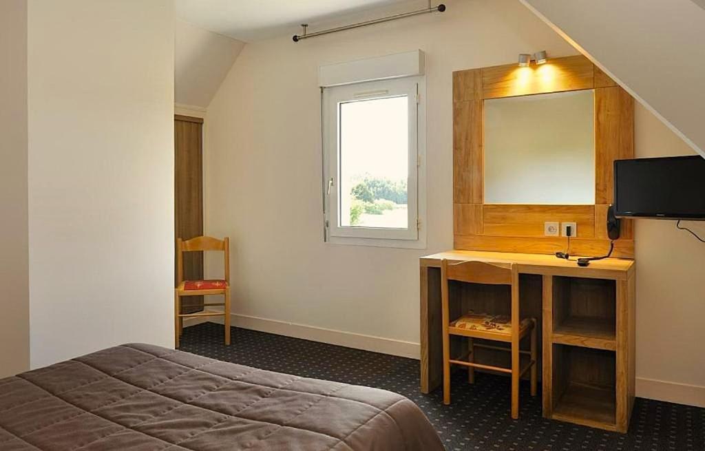 Logis Hotel Restaurant Du Labrador Saint-Benoît-sur-Loire 외부 사진