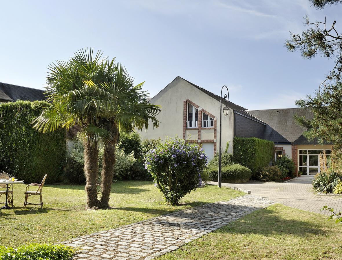 Logis Hotel Restaurant Du Labrador Saint-Benoît-sur-Loire 외부 사진