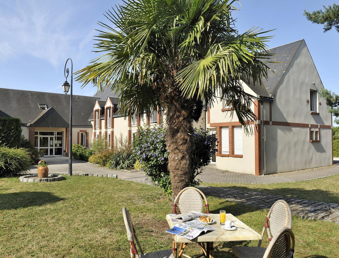 Logis Hotel Restaurant Du Labrador Saint-Benoît-sur-Loire 외부 사진