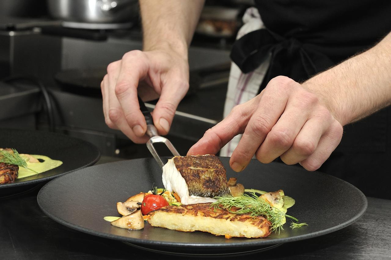 Logis Hotel Restaurant Du Labrador Saint-Benoît-sur-Loire 외부 사진